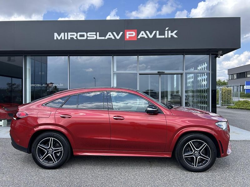 Mercedes-Benz GLE 400d 4MATIC AMG Coupe - fotka 4 z 36