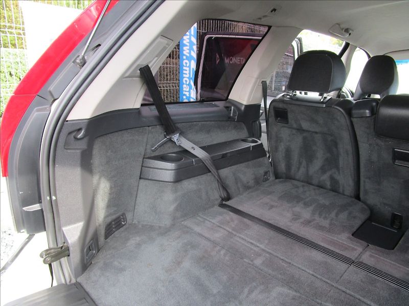 Volvo XC90 2.4 D5, AWD, automat, 7 míst - fotka 42 z 47