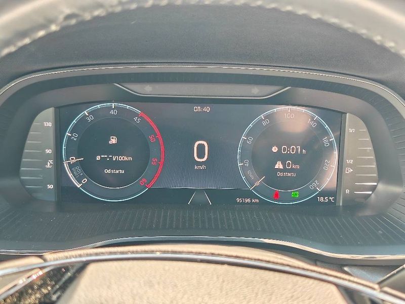Škoda Octavia Ambition 6MP 2,0TDI - fotka 12 z 21