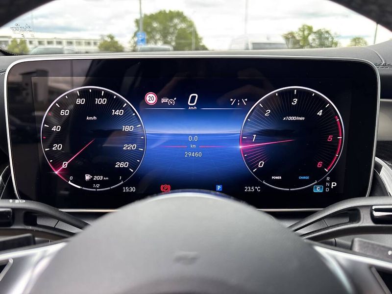 Mercedes-Benz GLC (2024) 220 d 4MATIC kupé - fotka 16 z 27