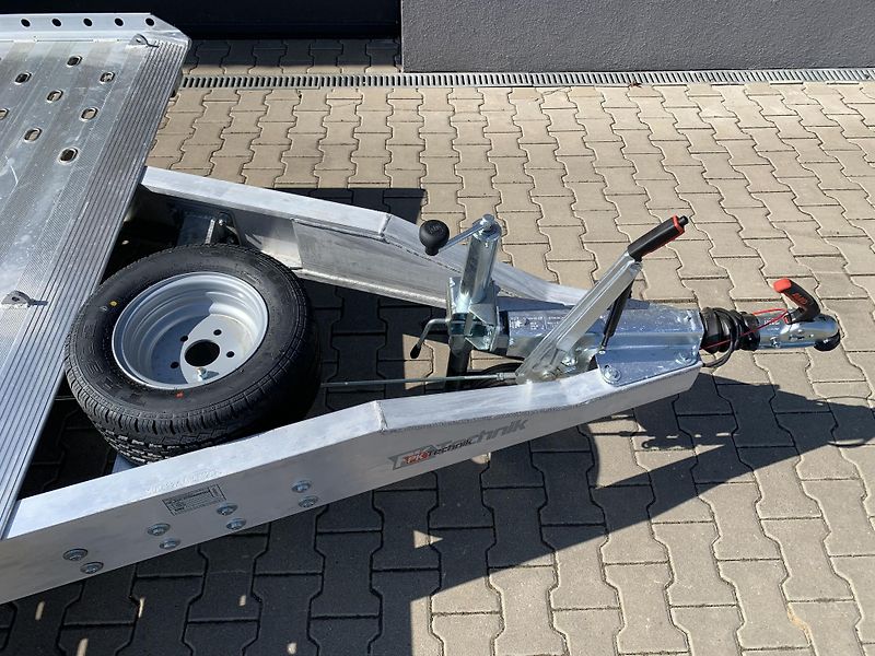 Gromex (2026) ALU AUTOPŘEPRAVNÍK 4.6m, 3000  - fotka 9 z 23