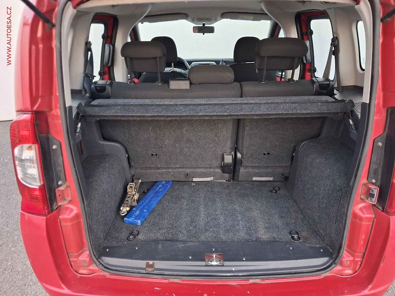 Fiat Qubo (2010) 1.4i, ČR - fotka 7 z 16