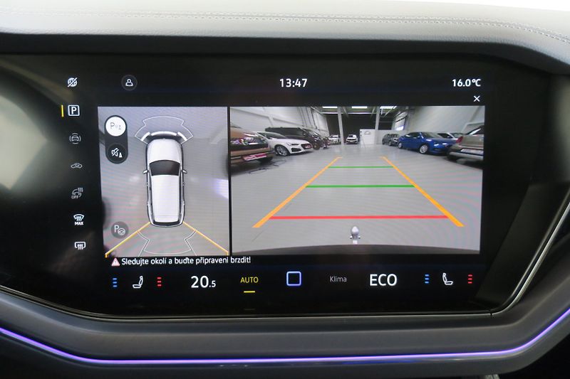 Volkswagen Touareg (2024) R-LINE 3,0TDI 210kW TOP VÝBAVA - fotka 26 z 50
