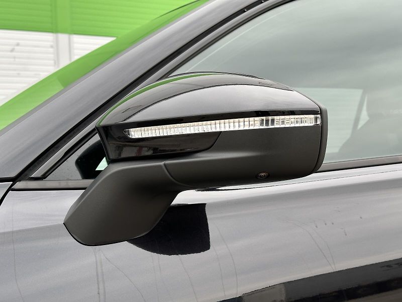 Škoda Kodiaq RS DSG 4x4 265PS Matrix-LED He - fotka 7 z 38