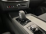 Volvo XC90 T8 AWD RECHARGE REZERVACE - náhled 25