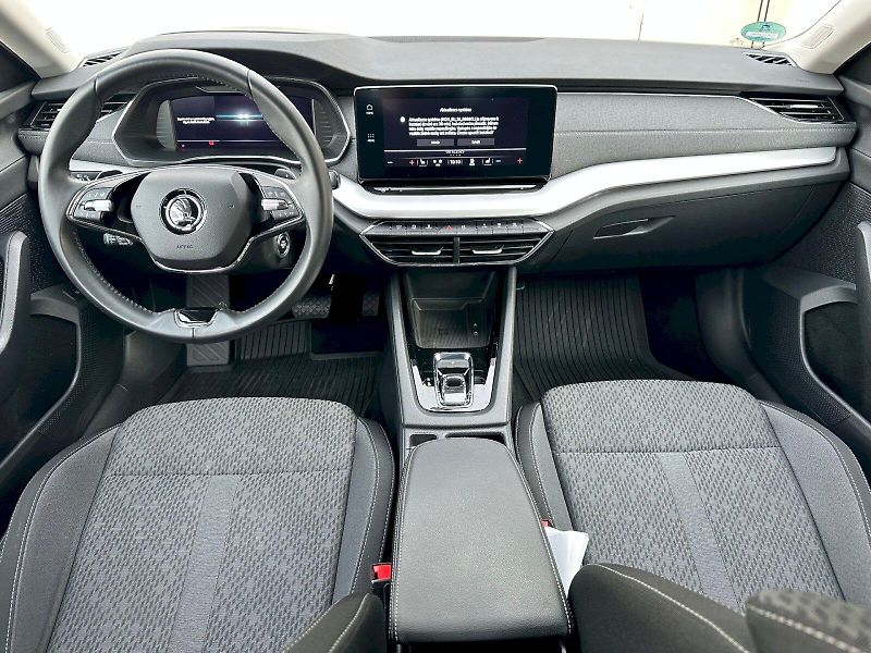 Škoda Octavia (2022) Combi iV 1.5 Tsi DSG Style - fotka 5 z 25