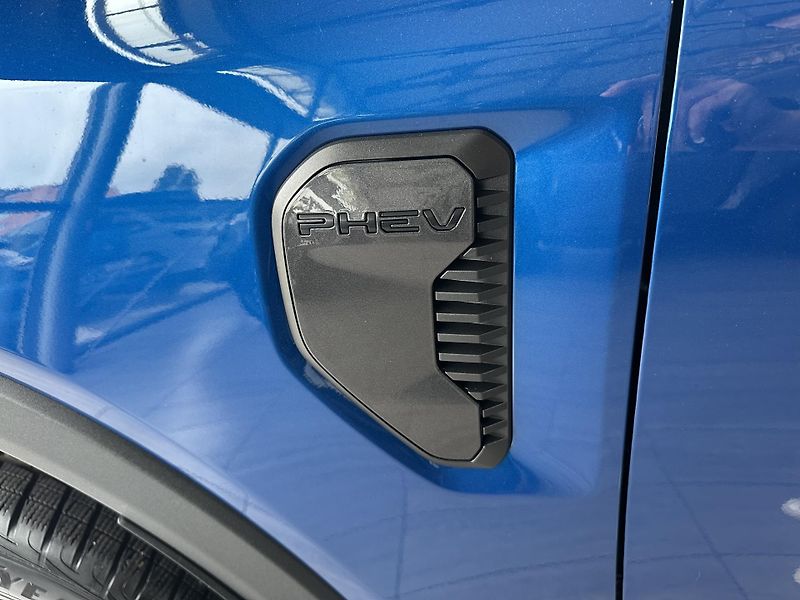 Ford Ranger Wildtrak 2.3 EB 279k PHEV aut - fotka 12 z 36