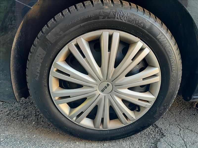 Opel Astra 1,6 CDTi 81kW - fotka 47 z 49