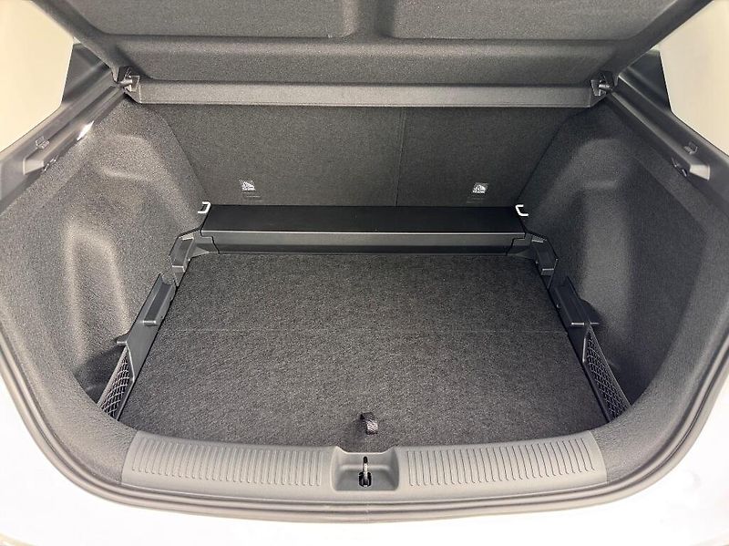 MG ZS (2026) 1,5l (115k) Elegance - fotka 36 z 37