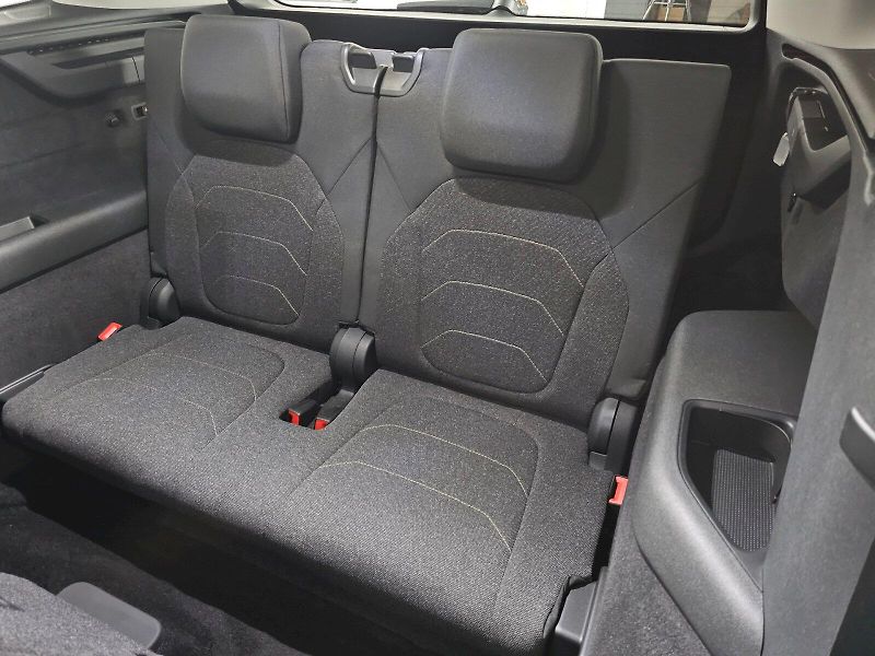 Škoda Kodiaq (2024) 2.0TDi 142kW 4X4 SELECTION 7S - fotka 33 z 35