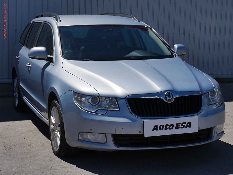 Škoda Superb (2012) 2.0 TDi, ČR, Ambition - fotografie inzerátu