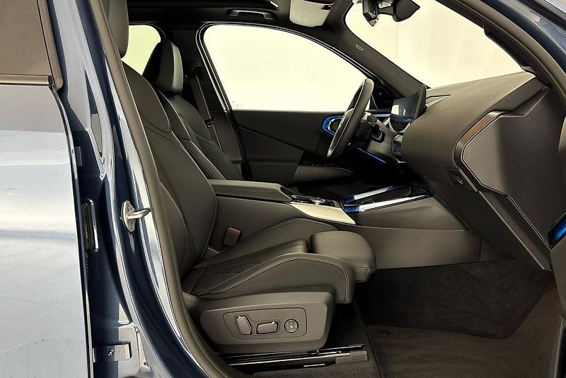 BMW X3 xDrive40d - fotka 13 z 25