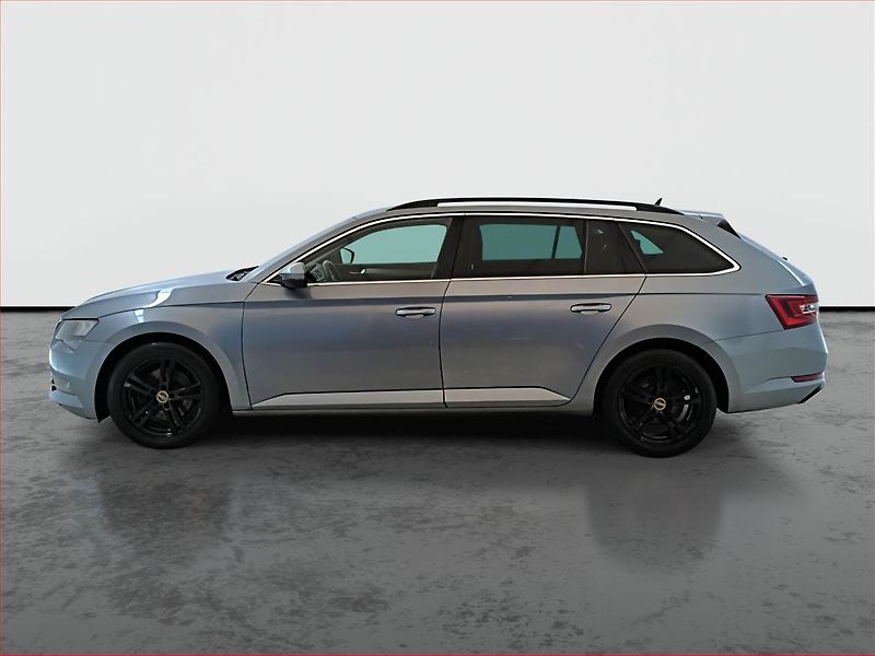Škoda Superb (2015) Ambition Plus 1.6 TDI, Navi - fotka 3 z 16