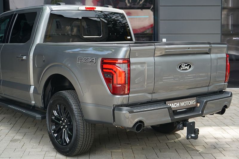 Ford F-150 (2025) Lariat 5,0 298 kW - fotka 12 z 59