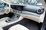 Mercedes-Benz CLS 450 AMG 4Matic/370 PS/Led - náhled 26