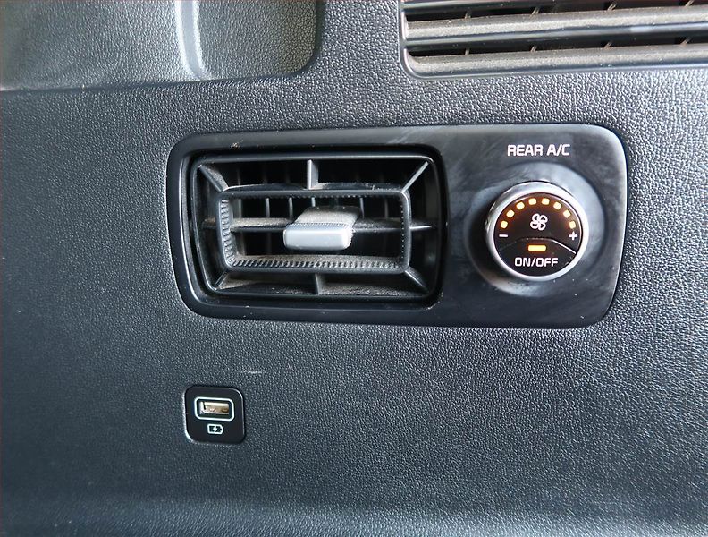 Kia Sorento (2020) 2.2 CRDi - fotka 26 z 30