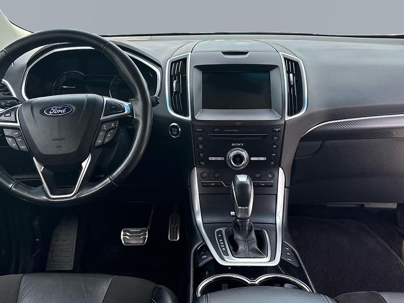 Ford Edge (2019) - fotka 5 z 19