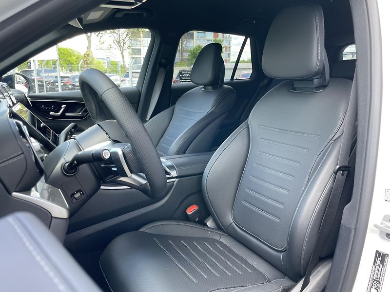 Mercedes-Benz GLC 200d 4Matic - fotka 11 z 28