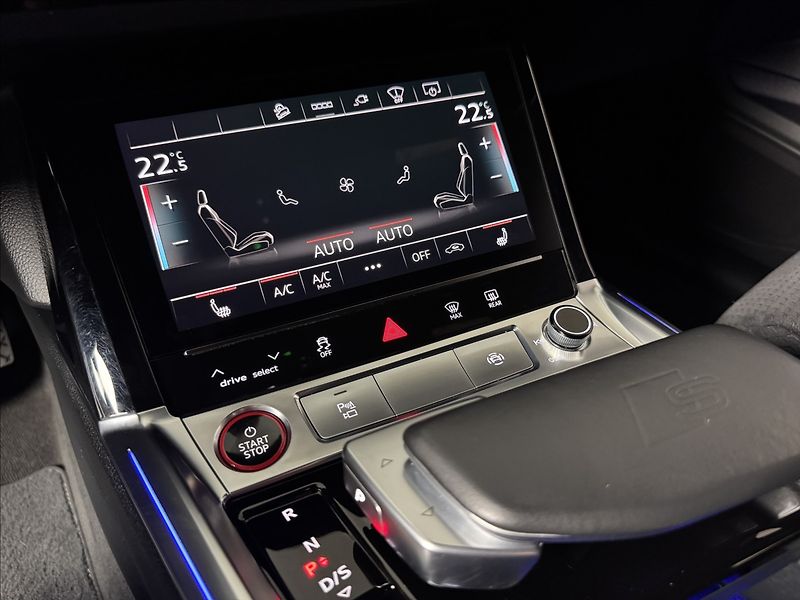 Audi e-tron S 370 Digital LED Záruka - fotka 41 z 50