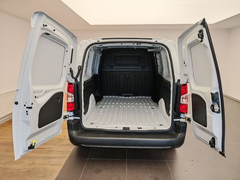Toyota ProAce City 1.5 D-4D 130k Extra LWB Active - fotka 7 z 24