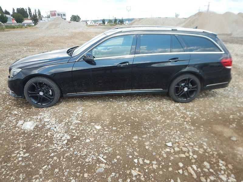 Mercedes-Benz Třídy E E 220 CDI, DIGIKLIMA, TAŽNÉ - fotografie inzerátu