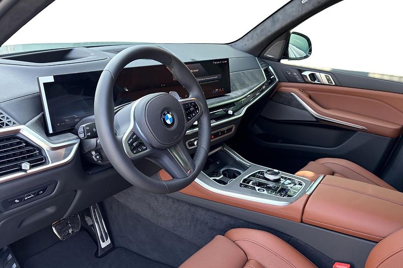 BMW X5 xDrive40d - fotka 5 z 10