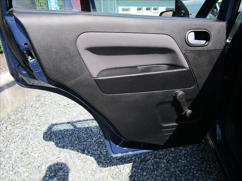 Ford Fusion 1.4i Duratec Klima, LPG - fotka 28 z 38