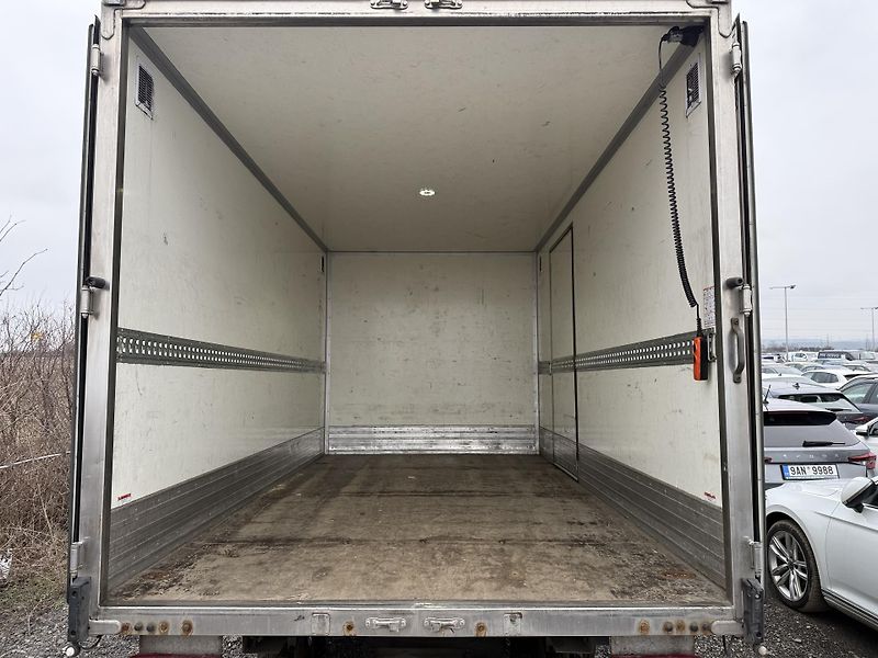 Fiat Ducato (2019) 8 PALET+HYDRAULICKÉ ČELO 750kg - fotka 19 z 23