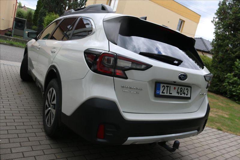 Subaru Outback 2,5 129KW, AWD , DSG - fotka 9 z 59