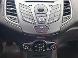 Ford Fiesta (2014) 1.0i 74kW -S.KNIHA-TAŽ.ZAŘ. - náhled 14
