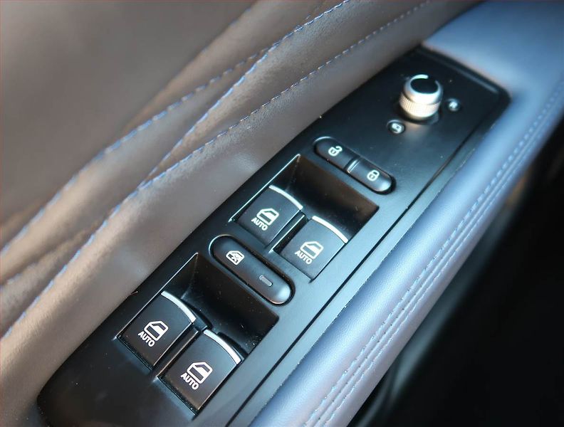 Dongfeng Fengon 5 (2023) 1.5 Turbo - fotka 17 z 23