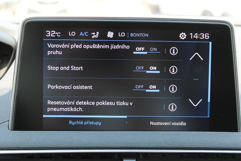 Peugeot 3008 1,5 HDI Allure 1.Majitel ČR - fotka 15 z 23