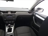 Škoda Octavia (2013) Elegance 1.6 TDI, Tempomat - náhled 8