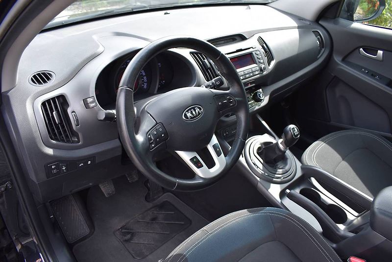 Kia Sportage 1,6 16V 1.M, PDC,KAMERA,AKCE - fotka 8 z 19