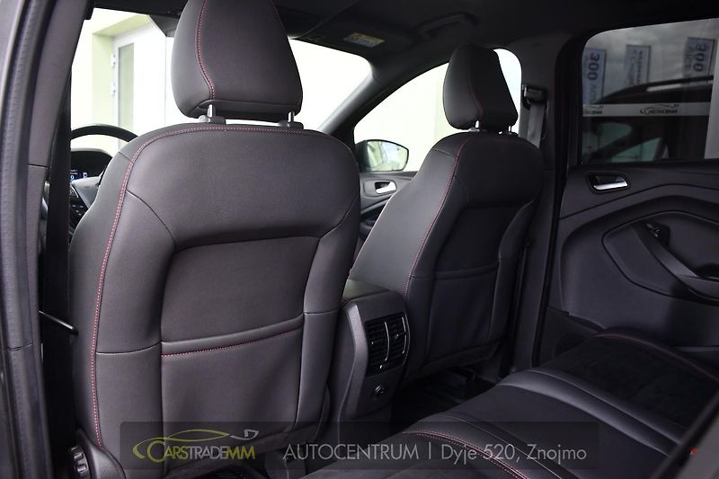 Ford Kuga 1.5TDCi ST-Line  - fotka 12 z 51