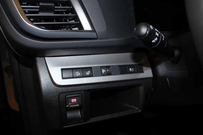 Peugeot Traveller (2025) Allure L2 2.0 180k EAT8 - fotka 20 z 23
