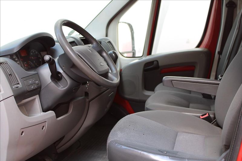 Citroën Jumper 3.0 HDi / 158PS / TAŽNÉ - fotka 13 z 29