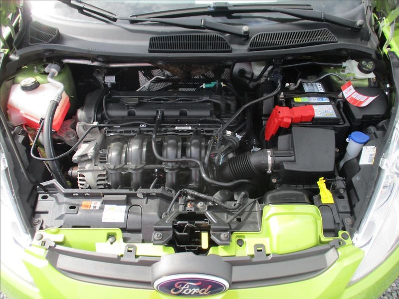 Ford Fiesta 1,2 i,klima.serv.kniha, - fotka 22 z 29