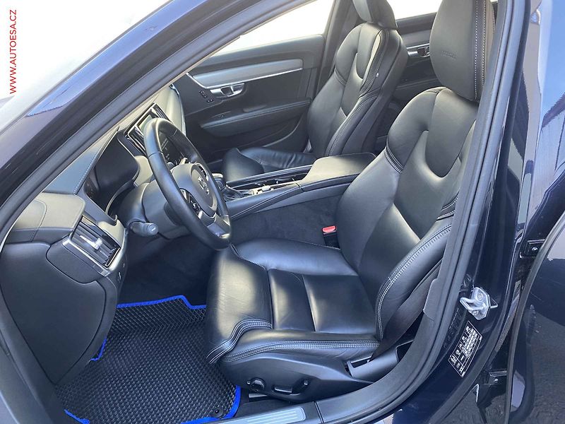Volvo V90 (2018) 2.0D, AT, navi, LED - fotka 9 z 20
