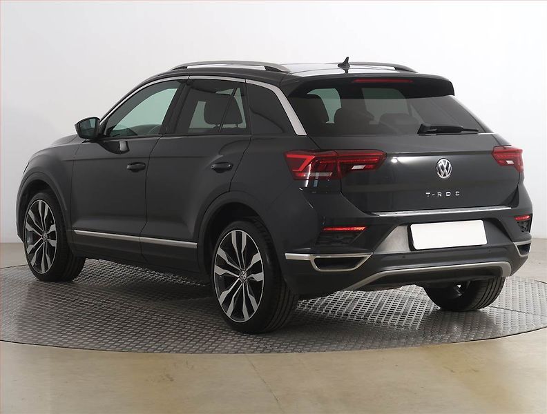 Volkswagen T-Roc (2018) 2.0 TDI 4Motion, 4X4, Automat - fotka 4 z 18