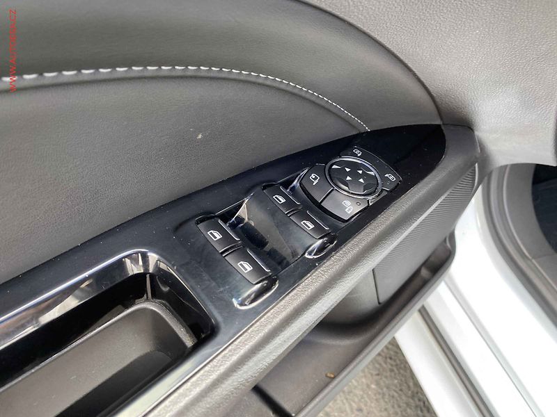 Ford Mondeo (2017) 2.0 TDCi 4x4, ČR, AT, navi - fotka 13 z 19