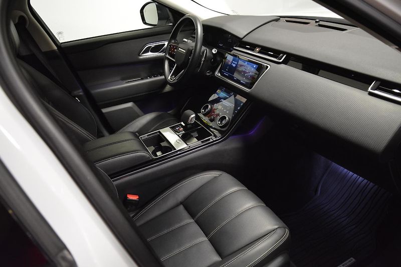 Land Rover Range Rover Velar (2021) P400e S Plug in Hybrid 4x4 - fotka 8 z 40