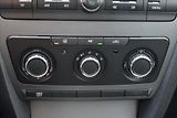 Škoda Octavia 1.4 MPI 80 TKM 1.MAJITEL ČR - náhled 14