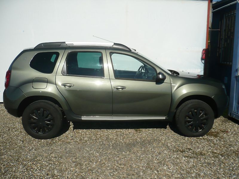 Dacia Duster 1.6i 77Kw 4x4 Klimatizace - fotka 5 z 26