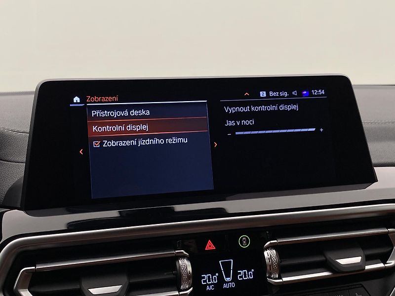 BMW X4 xDRIVE 20i M-PAKET CZ 1.maj. - fotka 61 z 73