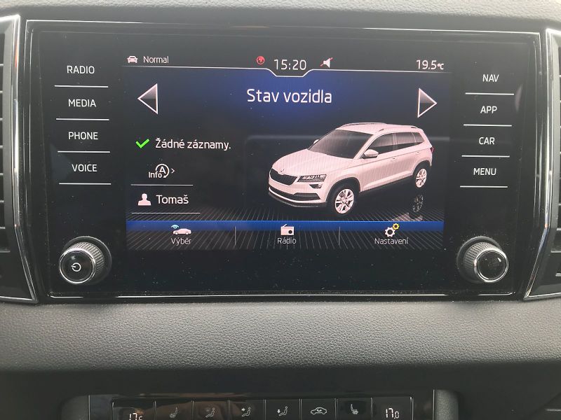 Škoda Karoq (2018) STYLE 1,5 TSI DSG - fotka 13 z 26