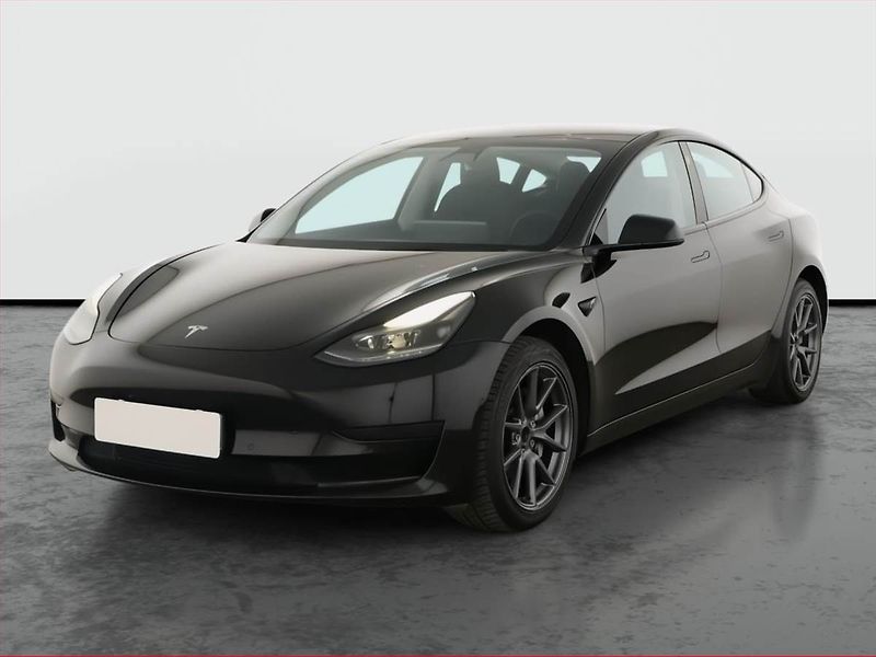Tesla Model 3 (2021) Std Range Plus LFP, SoH 92% - fotka 2 z 28