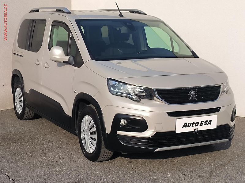 Peugeot Rifter (2019) 1.5HDI, ČR, ALLURE, autoAC - fotografie inzerátu