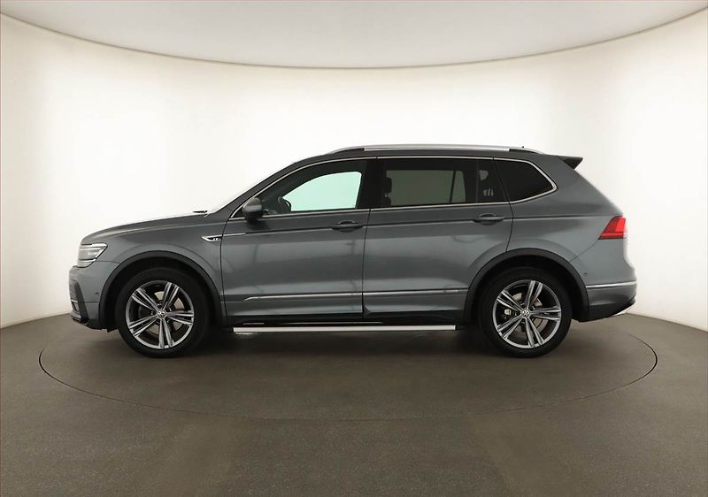 Volkswagen Tiguan Allspace (2020) R-Line 2.0 BiTDI - fotka 3 z 19