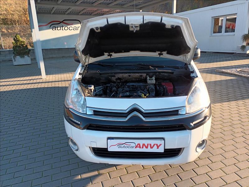 Citroën Berlingo 1,6 HDI,68KW,ČR,1MAJ,KLIMA - fotka 23 z 31